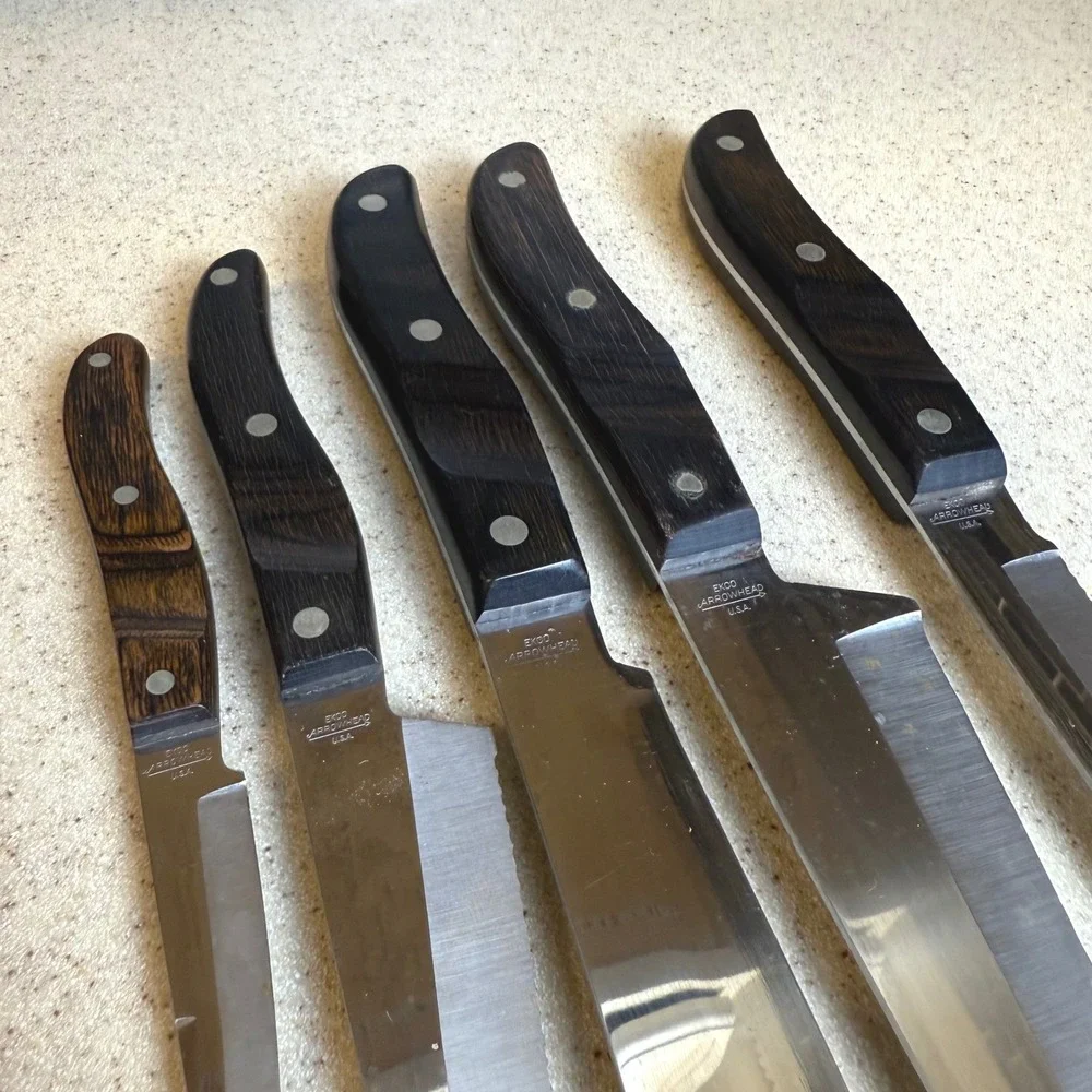 Vintage 1960s Ekco Arrowhead Knife Set 5 Piece Wood Handle USA Maple Wall Holder
